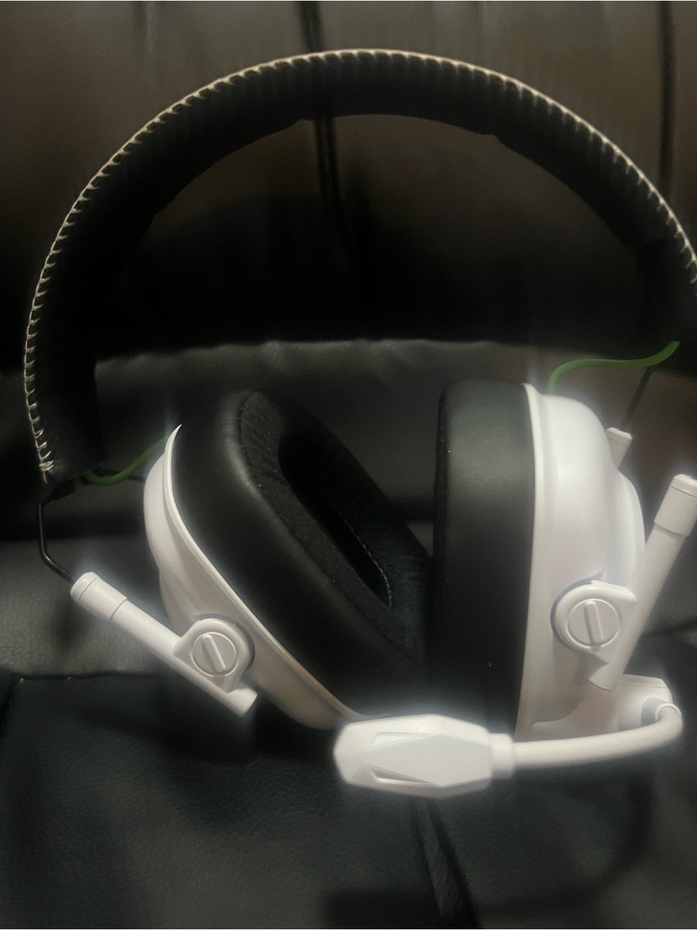 Krysenix White Gaming Headset with Green Accent